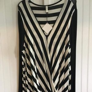 Black striped top
